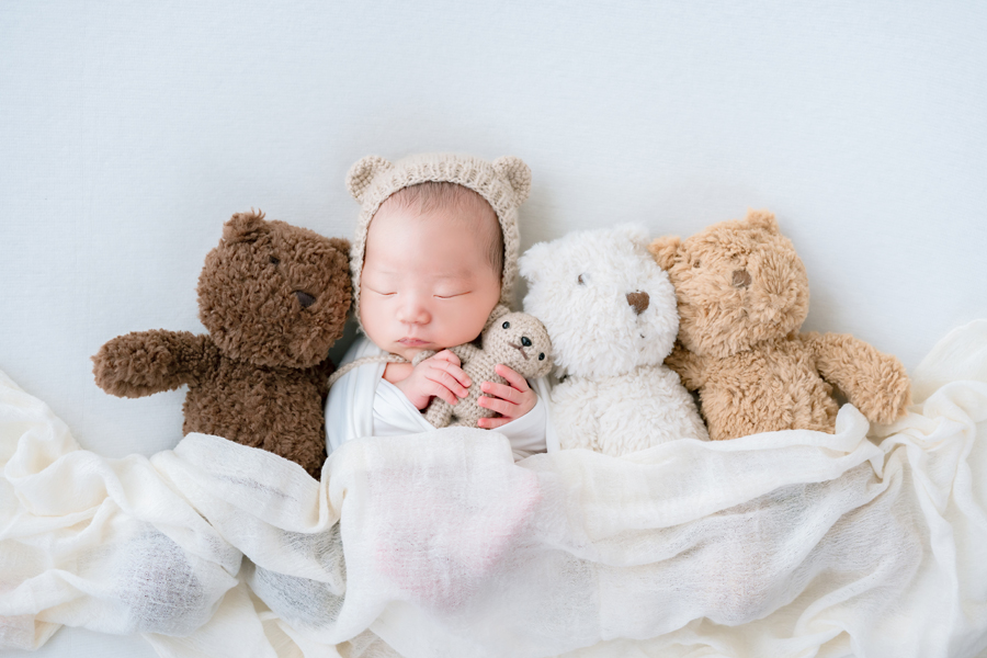 ニューボーンフォトのおうちスタジオ撮影の写真01