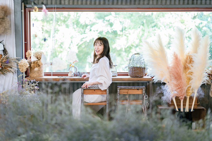 プロフィール撮影プランの個別出張撮影の写真02